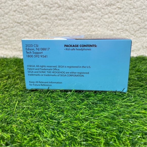 Sonic The Hedgehog Headphones With Volume Control for Ages 3 Up Blue and Yellow - Picture 8 of 8